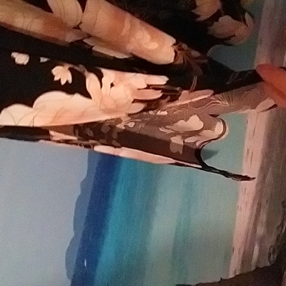 GILI LONG DRESS - Picture 7 of 11